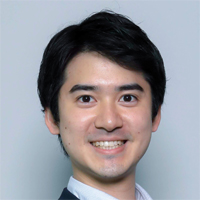 講師写真